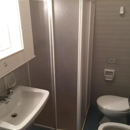 Apartment Santa Fe Da Colla