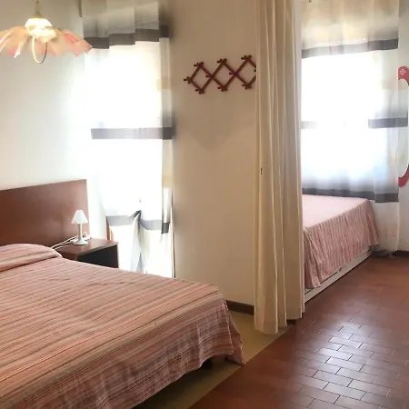 Apartment Santa Fe Da Colla